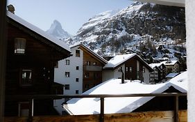 Alpine Hotel Perren
